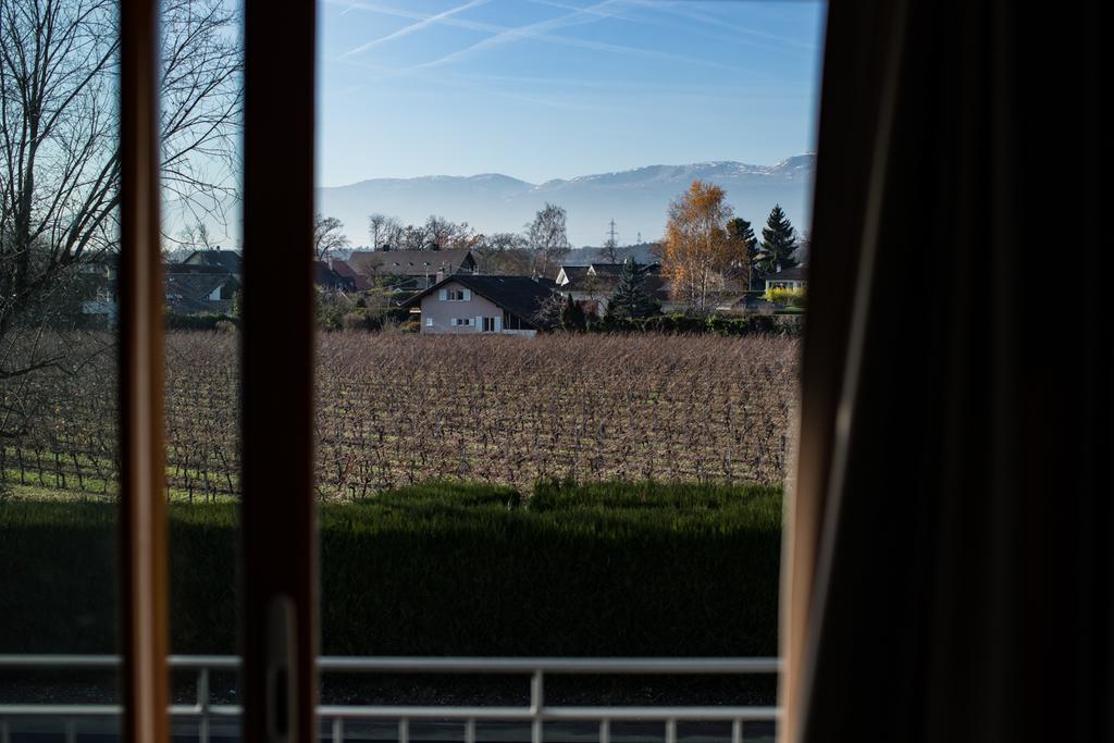 Motel Le Leman Commugny Eksteriør bilde